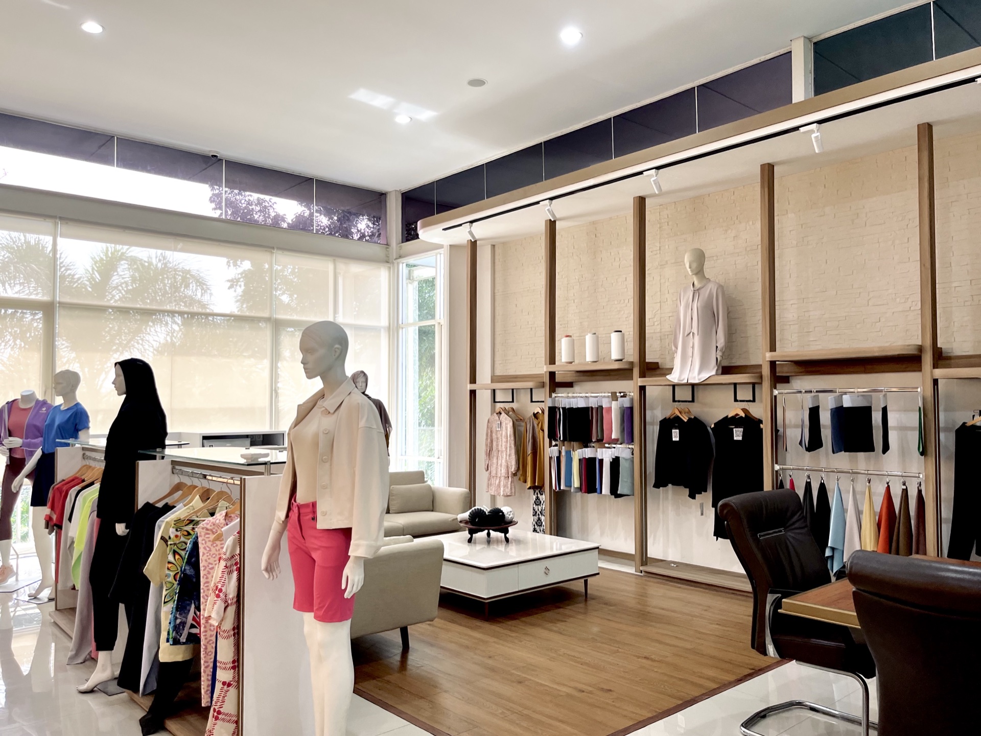 GISTEX professional showroom interior